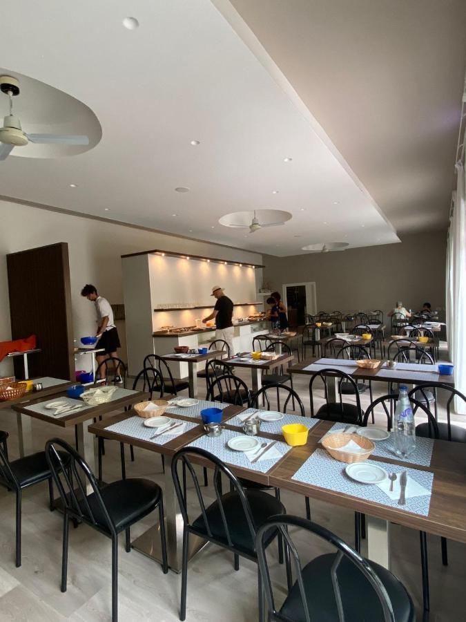 Hotel Dafne Punta Marina Ngoại thất bức ảnh