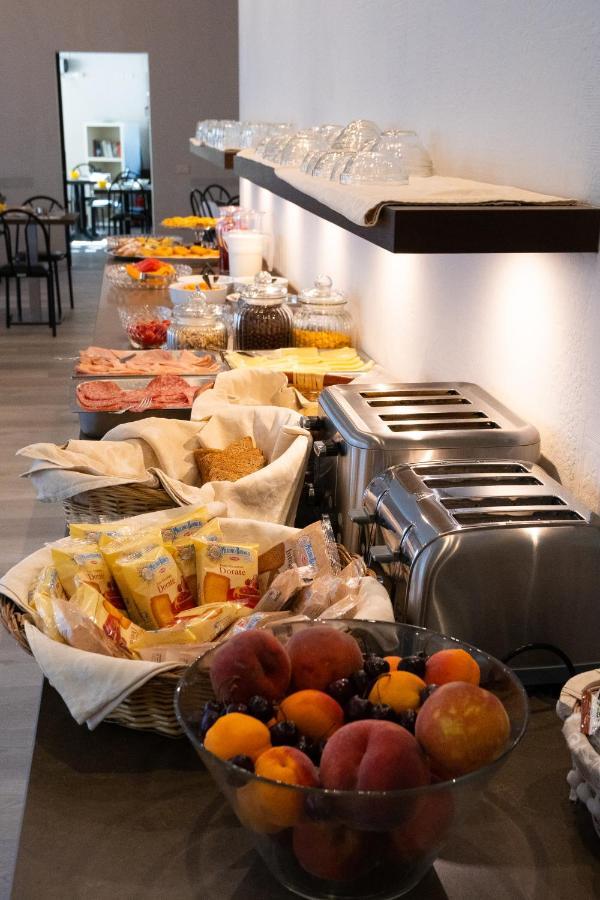 Hotel Dafne Punta Marina Ngoại thất bức ảnh